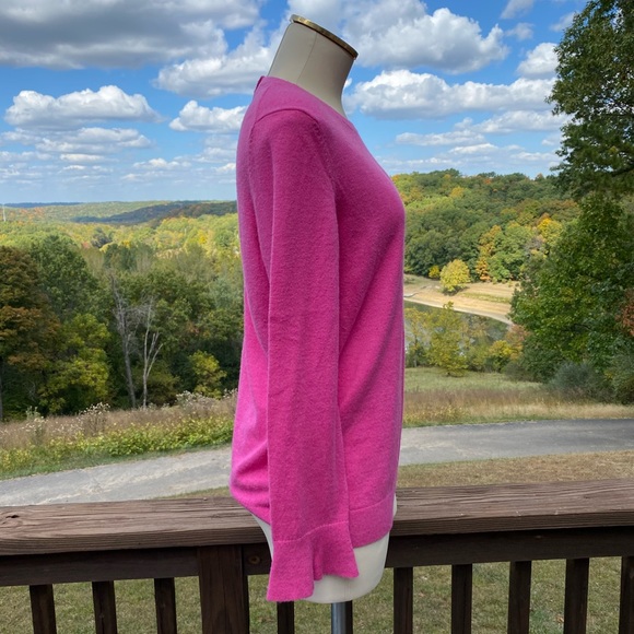 TALBOTS Lightweight Pink Wool Sweater Gold Buttons | Size Medium - Picture 10 of 16